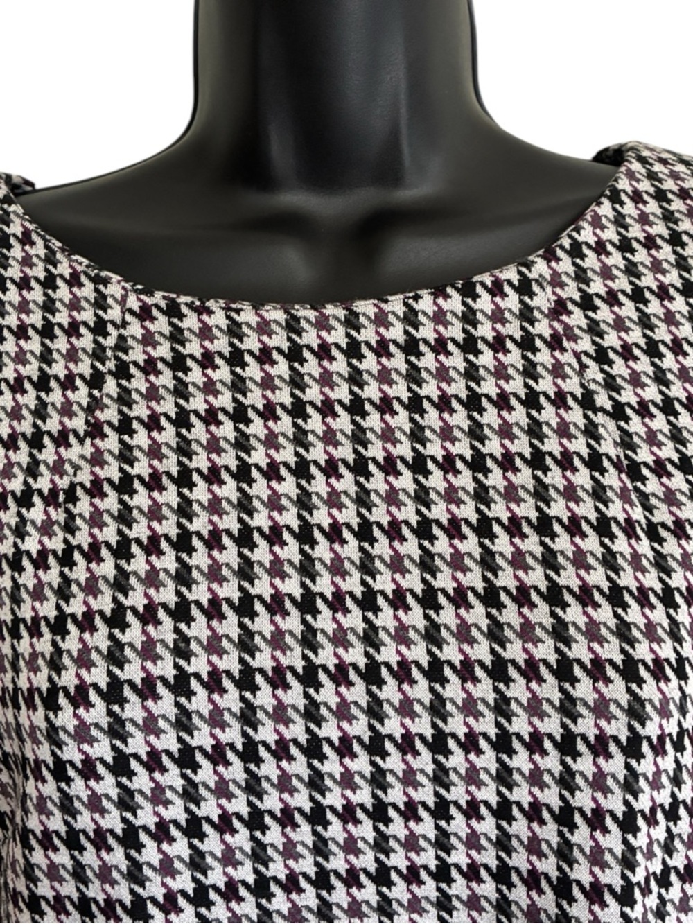 NWOT Preppy Tommy Hilfiger Black, White & Purple Houndstooth Shift Dress Size 10 - Picture 4 of 8